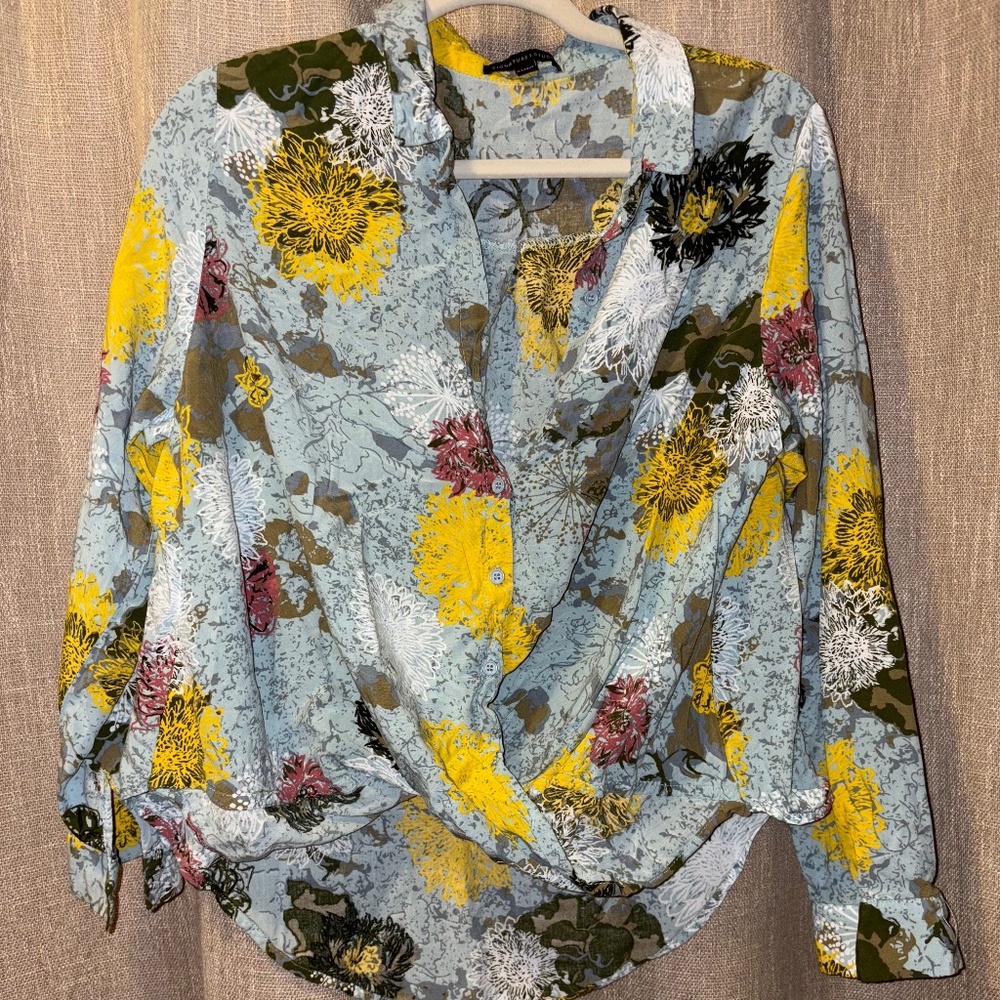 Signature Studio | Women's Floral Button Front Long Sleeve Blouse | Size XL